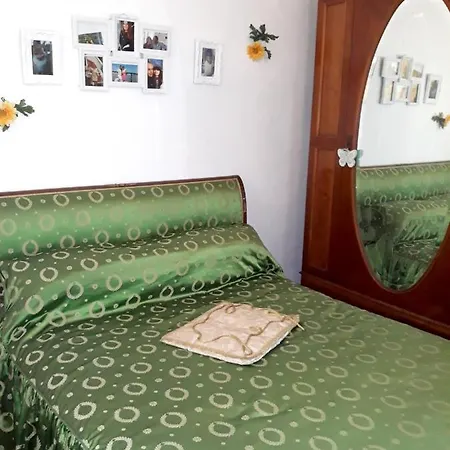 3 Bedrooms With Furnished Garden And Wifi At 9 Km Away From The Beach Alcobaça